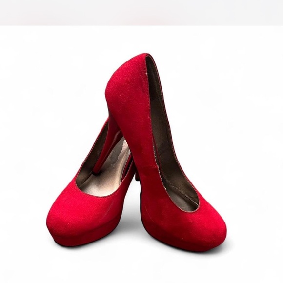 Mossimo Supply Co. Vibrant Red Heels - Picture 1 of 12